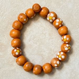 *BRAND NEW* Claire’s Bright Rusty Orange Bracelet With White And Yellow Flowers